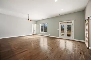 366 Newberry Ests Xing, Senoia, GA 30276 - Photo 28