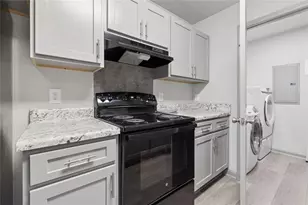 3102 Fairington Village Dr, Lithonia, GA 30038 - Photo 14