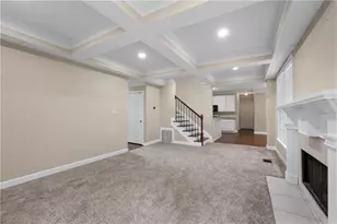 1811 Lake Cove Dr SW, Atlanta, GA 30331 - Photo 18