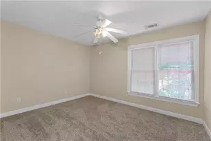 1811 Lake Cove Dr SW, Atlanta, GA 30331 - Photo 24
