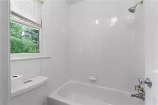 1811 Lake Cove Dr SW, Atlanta, GA 30331 - Photo 20