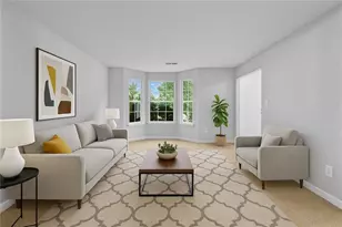 498 Pecan Wood Cir, Fairburn, GA 30213 - Photo 4