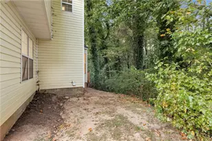 498 Pecan Wood Cir, Fairburn, GA 30213 - Photo 26