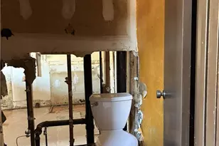 1121 Village Mainstreet, Stone Mountain, GA 30088 - Photo 6