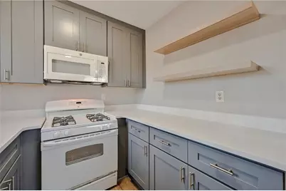 955 Tilden Street NW, Atlanta, GA 30318 - Photo 14