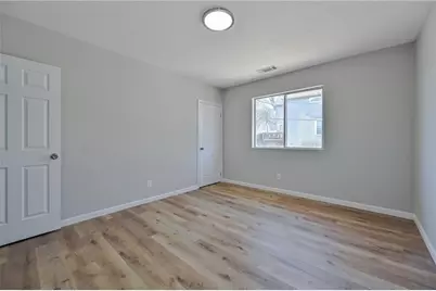 955 Tilden Street NW, Atlanta, GA 30318 - Photo 18