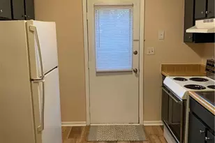 1235 Riverside Dr, Gainesville, GA 30501 - Photo 6