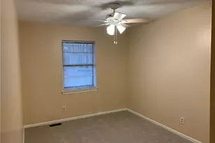 1235 Riverside Dr, Gainesville, GA 30501 - Photo 16