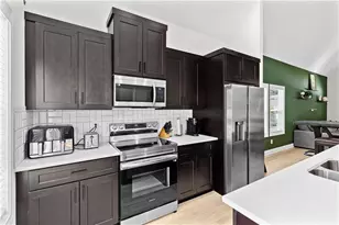 624 Robert St NW, Atlanta, GA 30318 - Photo 6