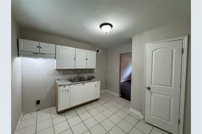 2430 Perry Boulevard NW, Atlanta, GA 30318 - Photo 2