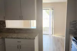 293 Country Club, Jonesboro, GA 30238 - Photo 6