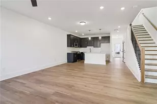 1569 Driggs Dr NW, Atlanta, GA 30318 - Photo 8