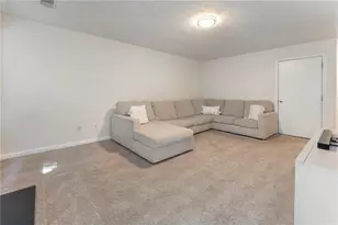 2433 Wood Bend Ln, Riverdale, GA 30296 - Photo 6