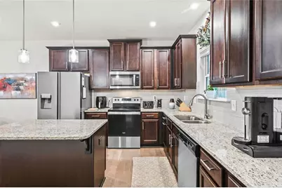 2523 Hedgeway Circle, Kennesaw, GA 30144 - Photo 10