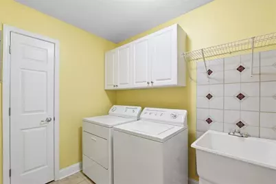 10184 Malcolm Drive, Covington, GA 30014 - Photo 16