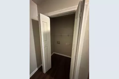 888 T P Burruss Sr Drive SW, Atlanta, GA 30314 - Photo 6
