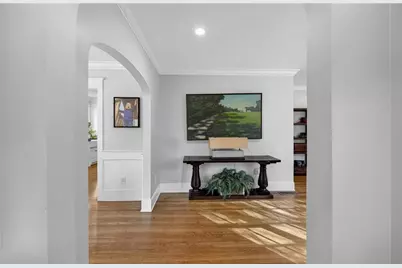 1785 Meadowdale Avenue NE, Atlanta, GA 30306 - Photo 4