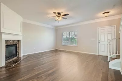 707 Breeze Lane, Woodstock, GA 30188 - Photo 4