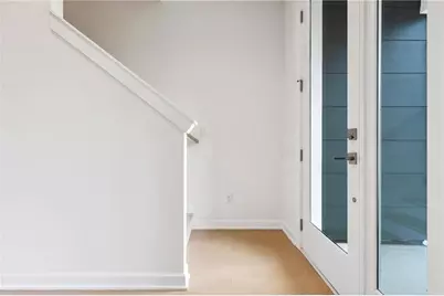 2029 Memorial Drive #32, Atlanta, GA 30317 - Photo 8