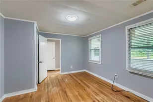 1932 Oana St SW, Atlanta, GA 30310 - Photo 6