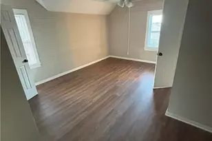 13 Highland St, Gainesville, GA 30501 - Photo 6