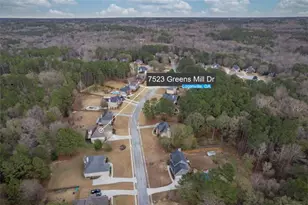 7523 Greens Mill Dr, Loganville, GA 30052 - Photo 2