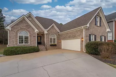 7523 Greens Mill Drive, Loganville, GA 30052 - Photo 6