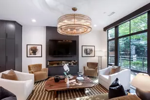 721 Longleaf Dr NE, Atlanta, GA 30342 - Photo 2