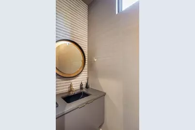 721 Longleaf Drive NE #3, Atlanta, GA 30342 - Photo 10