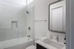 721 Longleaf Dr NE, Atlanta, GA 30342 - Photo 18