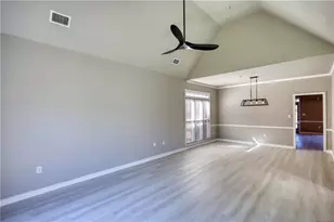 2111 Highland Club Dr, Conyers, GA 30013 - Photo 6