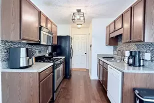 5705 Mountain Top Pl, Cumming, GA 30041 - Photo 6