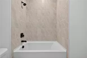 2571 Astaire Ct, Atlanta, GA 30318 - Photo 6