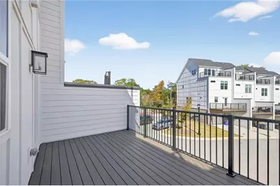 2571 Astaire Court, Atlanta, GA 30318 - Photo 16