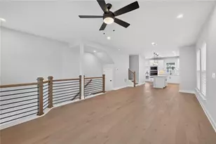 2571 Astaire Ct, Atlanta, GA 30318 - Photo 12