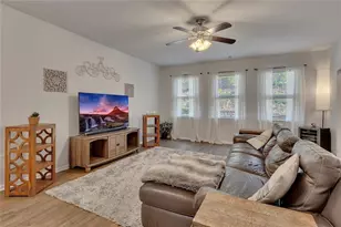 646 Royal Crest Ct, Canton, GA 30115 - Photo 10