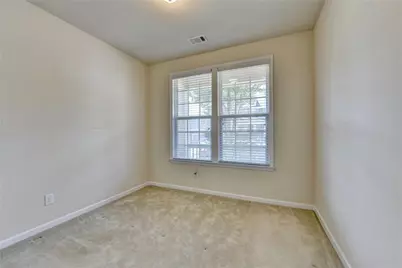 3945 Medley Way, Cumming, GA 30041 - Photo 6