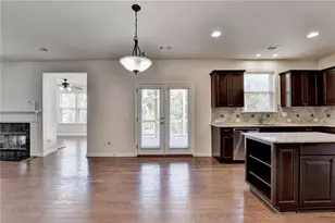 3945 Medley Way, Cumming, GA 30041 - Photo 16