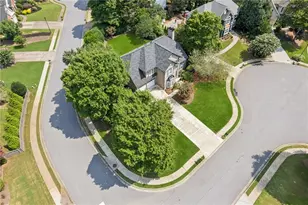 150 Cobblestone Way, Alpharetta, GA 30009 - Photo 2