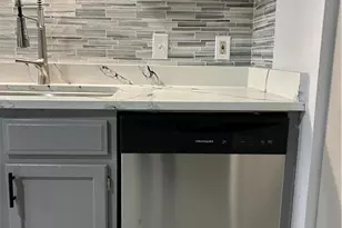 172 Haynes St SW, Atlanta, GA 30313 - Photo 6