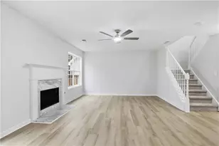 5556 Claridge Cir, Stonecrest, GA 30038 - Photo 4