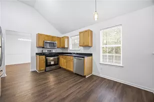 3453 Cameo Ct, Snellville, GA 30039 - Photo 8