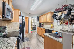 5117 Ashley Falls Ct, Loganville, GA 30052 - Photo 10