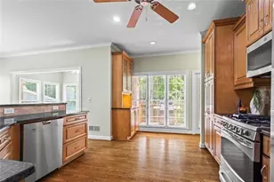 1605 Spinnaker Dr, Alpharetta, GA 30005 - Photo 10