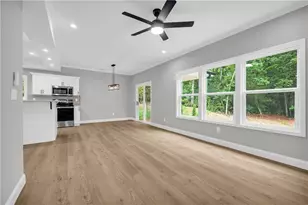 155 Carey St, Franklin Springs, GA 30662 - Photo 14