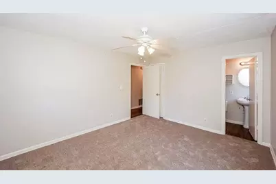 5386 Saint Lo Lane, Atlanta, GA 30349 - Photo 10