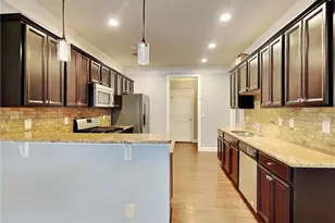 2735 Gold Creek Ln, Cumming, GA 30041 - Photo 4