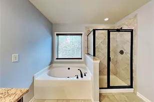 2735 Gold Creek Ln, Cumming, GA 30041 - Photo 10