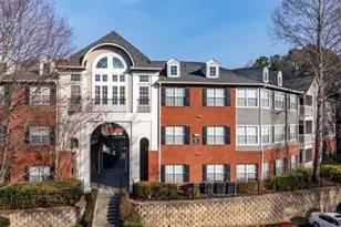 1970 Peachford Rd, Dunwoody, GA 30338 - Photo 18