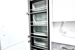 3338 Peachtree Rd NE, Atlanta, GA 30326 - Photo 10